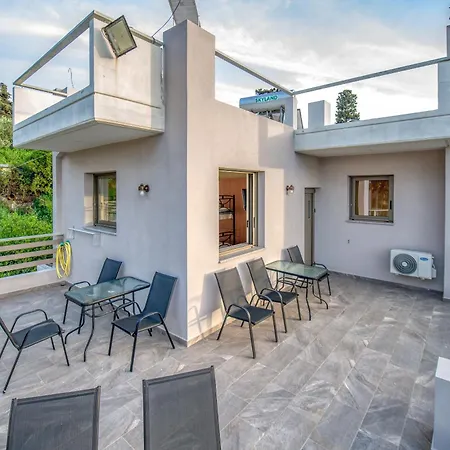 Earthly Paradise Villa *